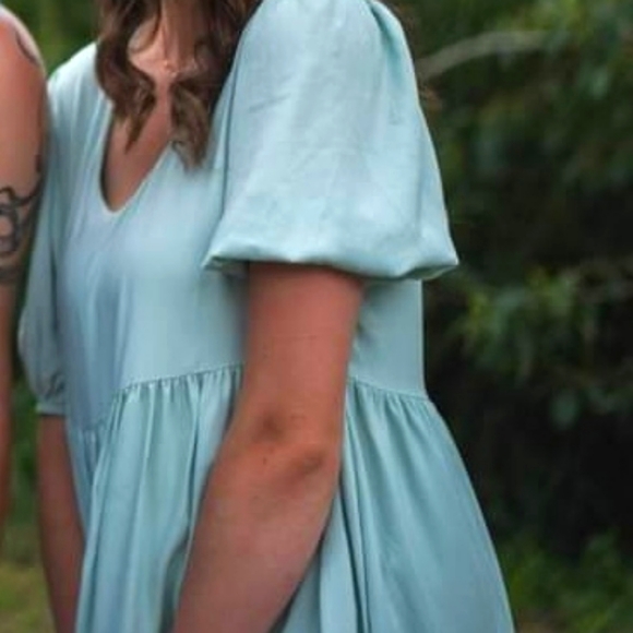 Mint coloured puff sleeve mini dress - Picture 2 of 4